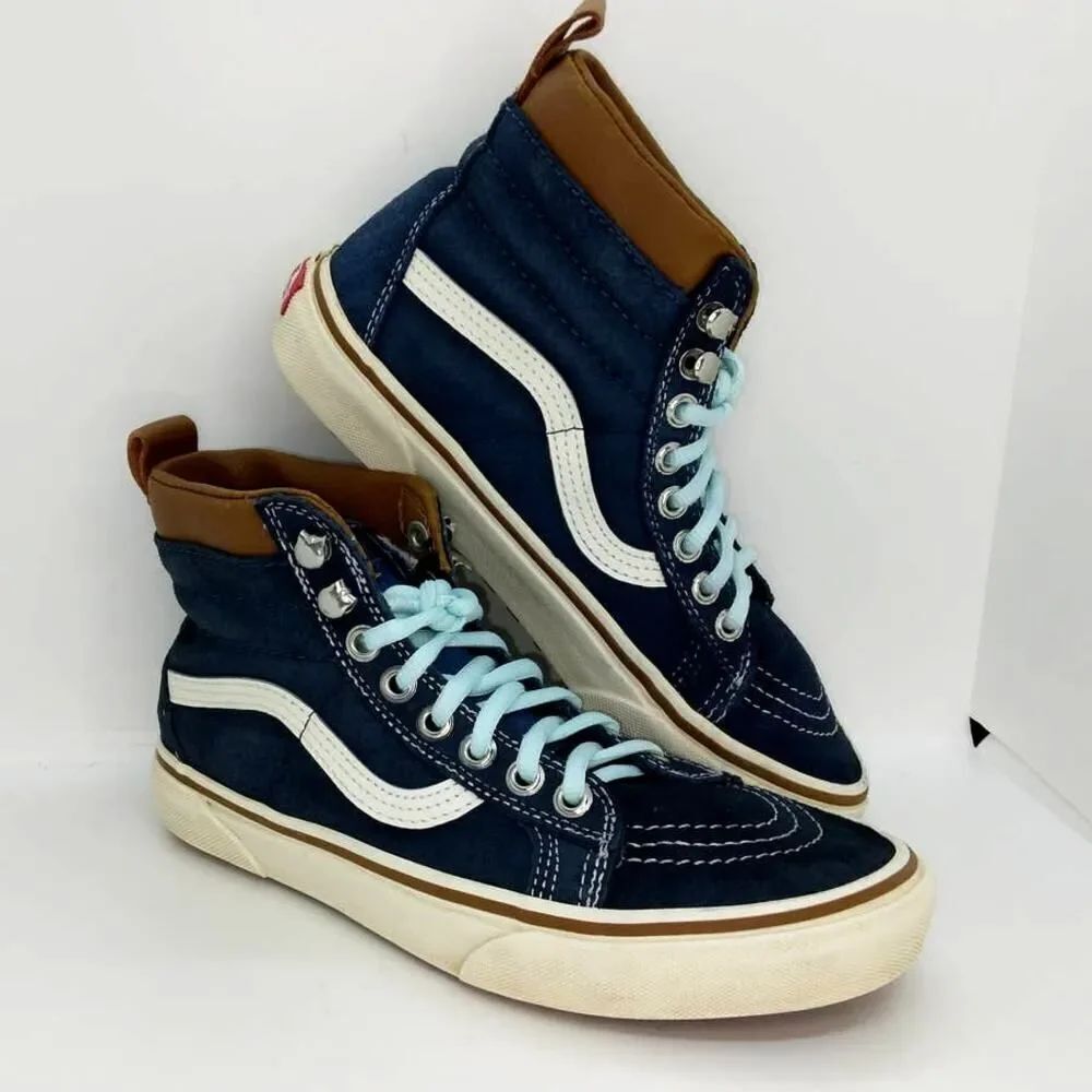 VANS SK8 Hi Top Women's Pre-owned Faux Fur Lined Navy Suede Sneakers - sz. 6 1/2